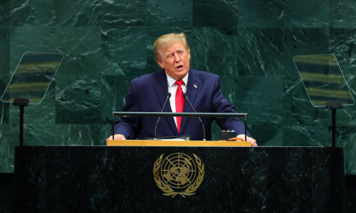 VIDEO Trump pred UN-om poslao prijeteću poruku: „Ili napravim dogovor s Iranom ili ih uništim“