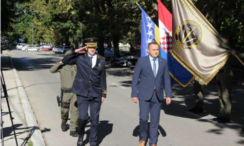 SVEČAN DAN U Livnu svečano obilježen Dan policije MUP-a Hercegbosanske županije